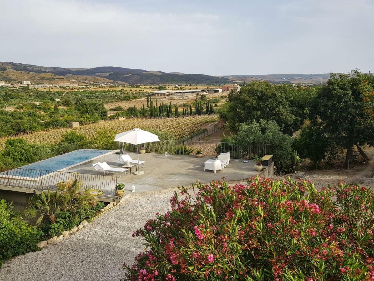 Poggio Del Gallo Chiaramonte Gulfi Exterior photo